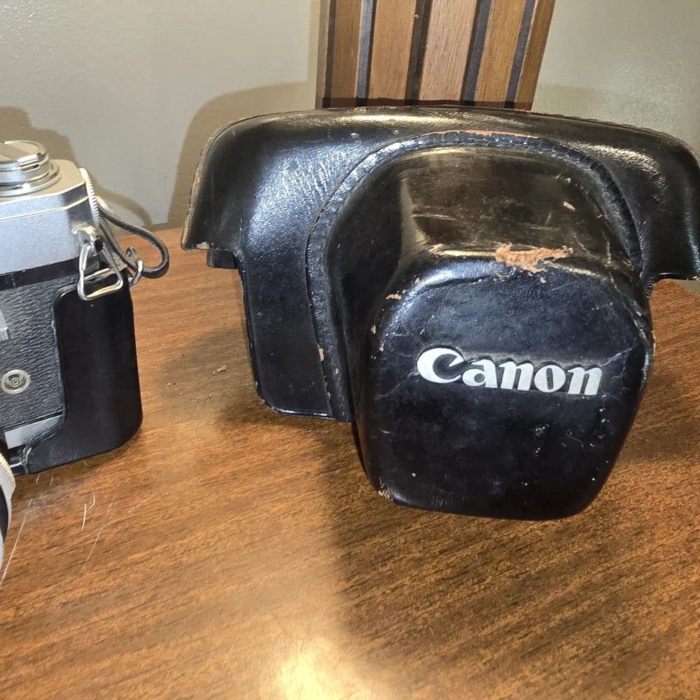Canon FT QL 35mm Film Camera With 50mm f/1.8 Lens